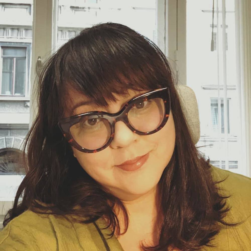 Meet your Posher, Paloma
